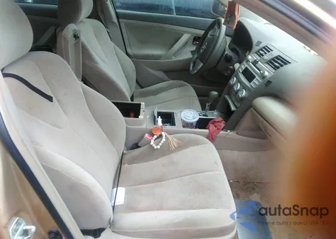 2010 Toyota Camry Le from USA, damaged, VIN 4T1BF3EK2AU077414